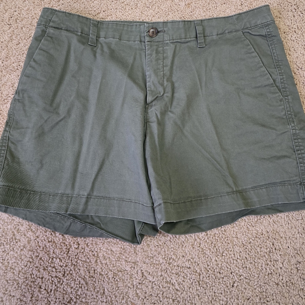 GAP Chino Shorts